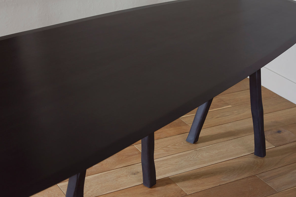 W Table
