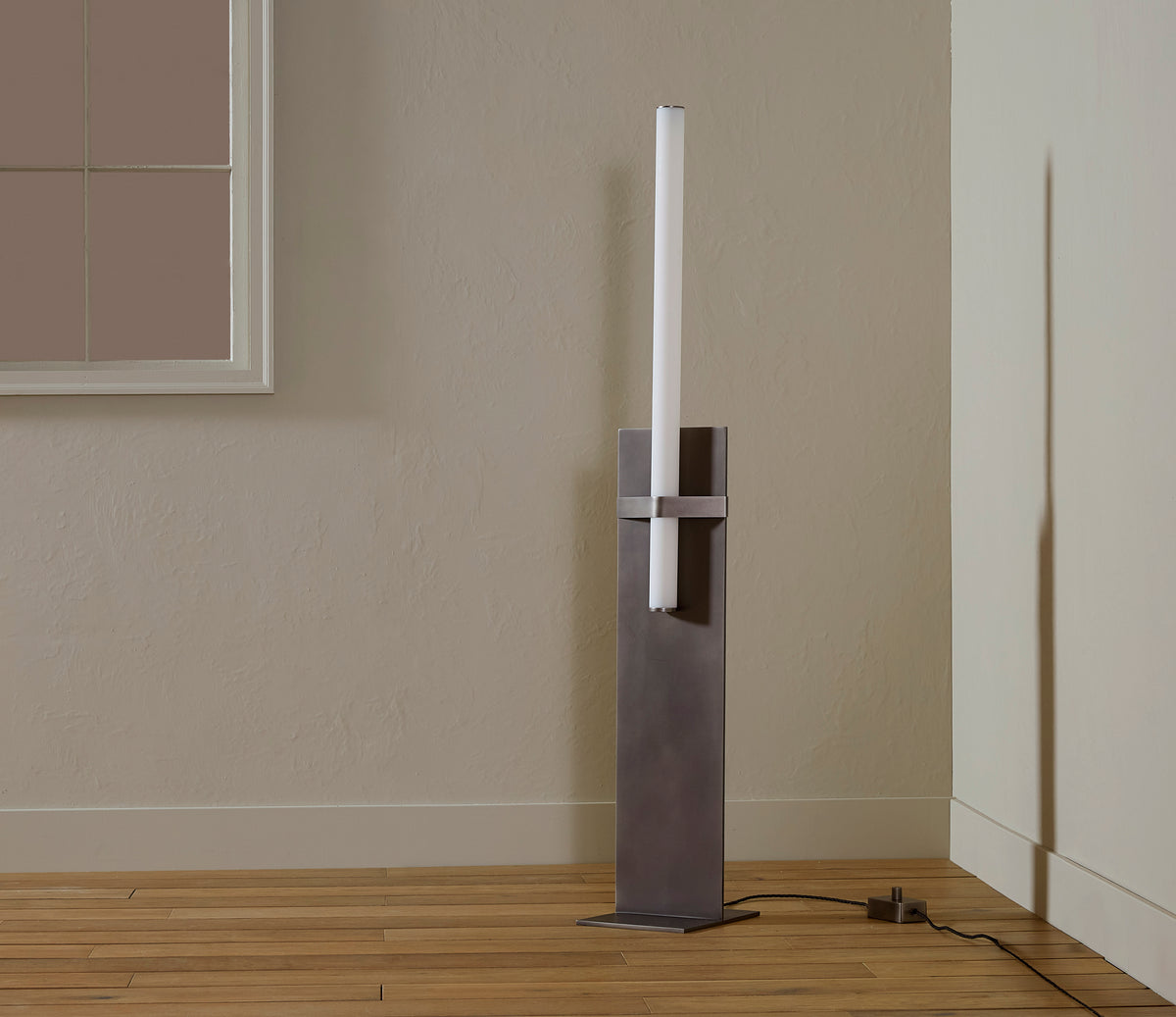 Post Floor Lamp