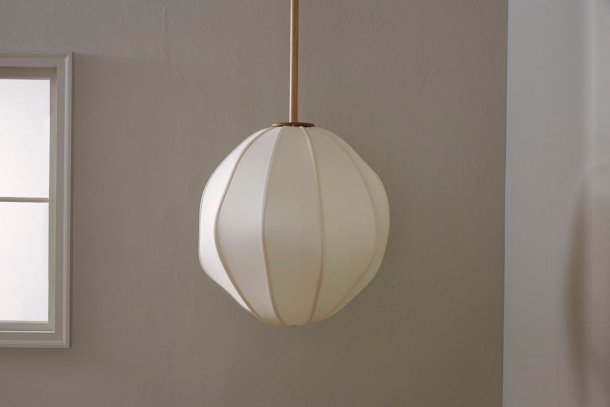 Mulberry Globe Pendant