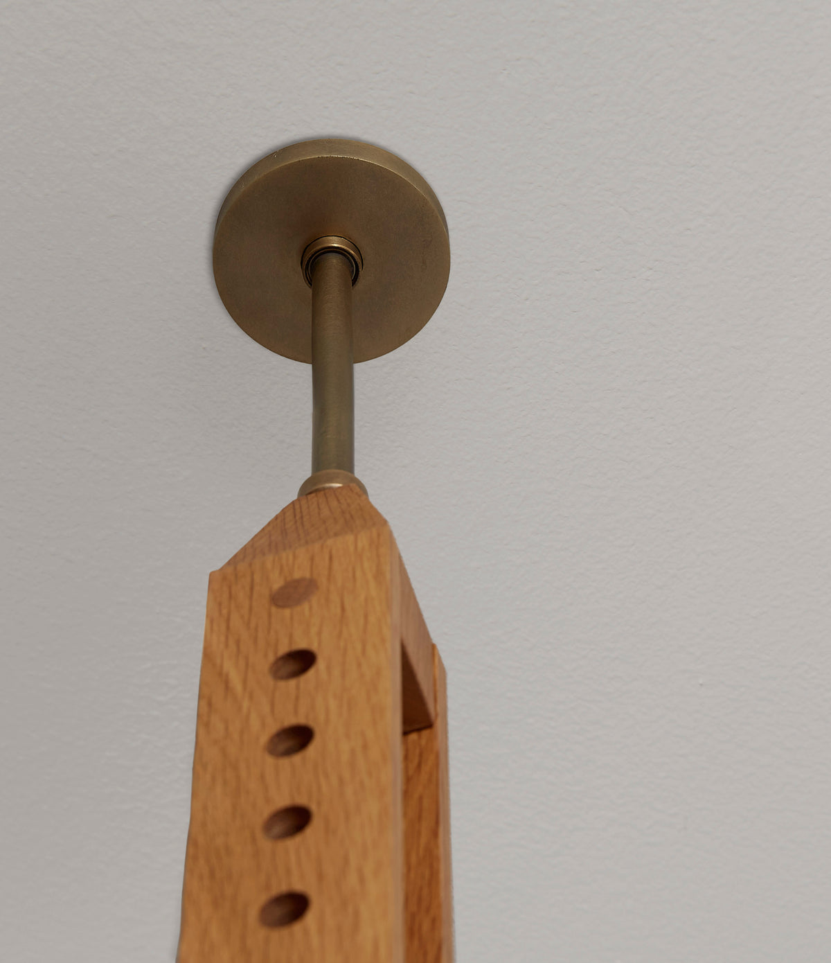Mulberry Floor-to-Ceiling Lamp