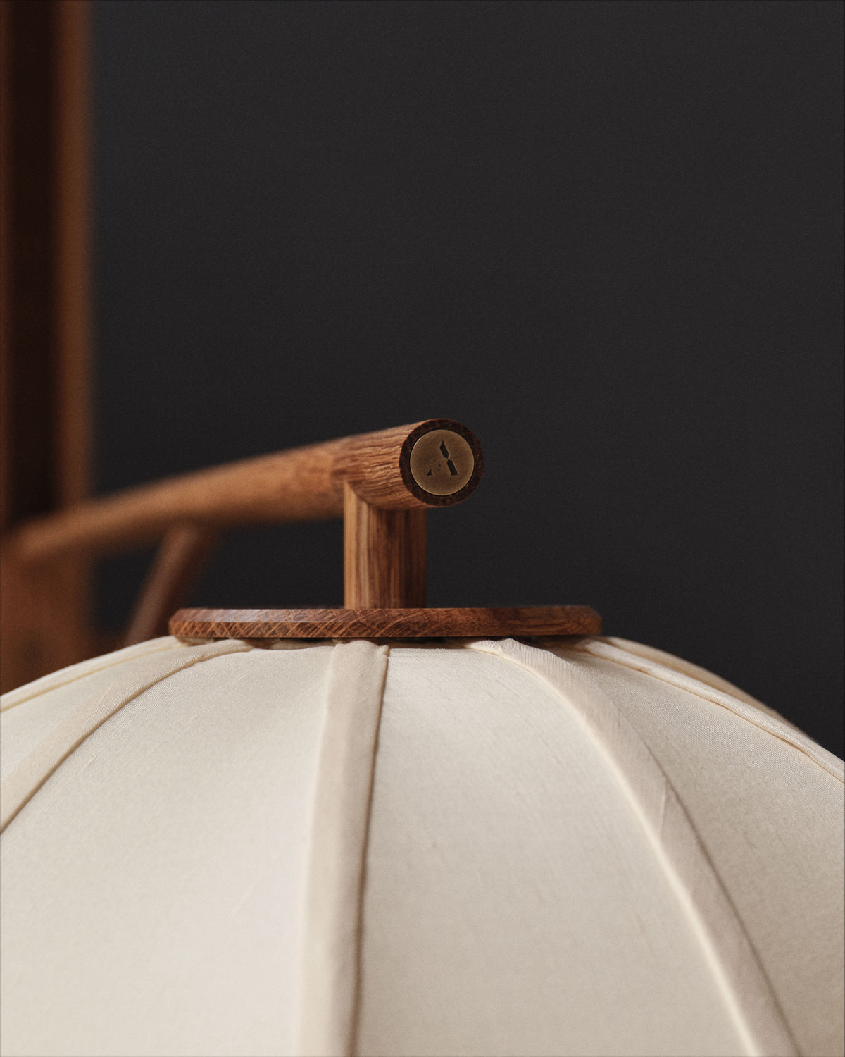 Mulberry Floor-to-Ceiling Lamp