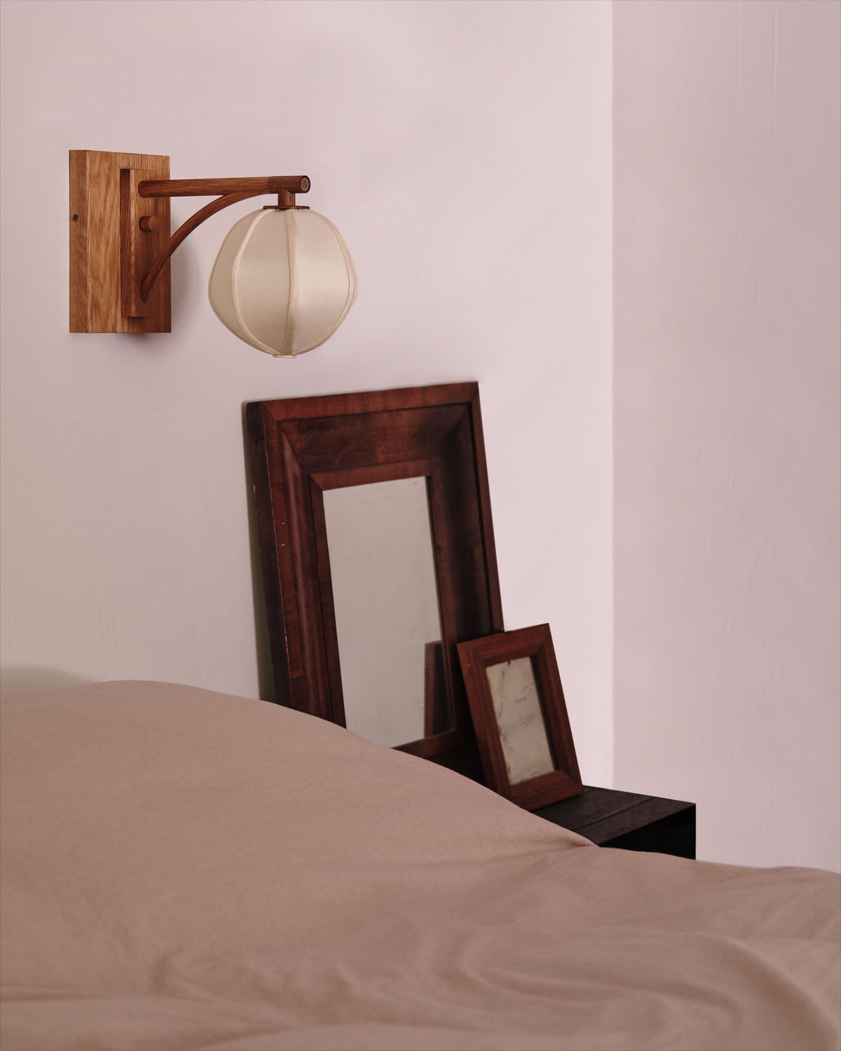 Mulberry Globe Sconce - Small