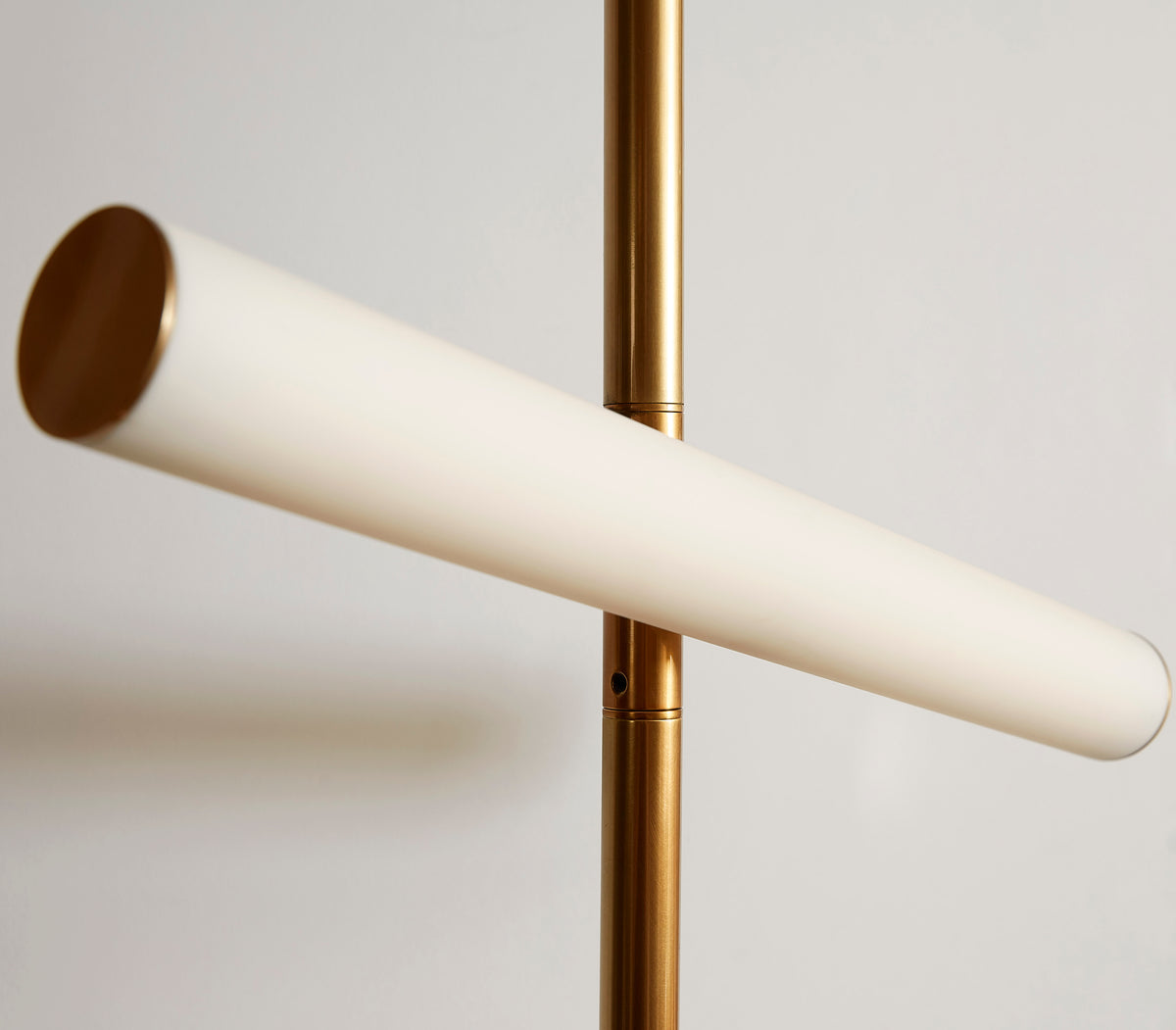 Form Light - Bronze